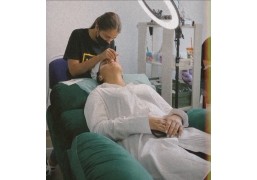 Lashmaker Кресло Реклайнер зеленое с электроприводом