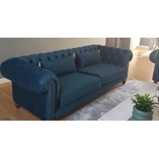 Диван на заказ Chesterfield. Ткань фиолетовый велюр