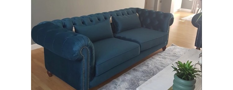 Диван на заказ Chesterfield. Ткань фиолетовый велюр