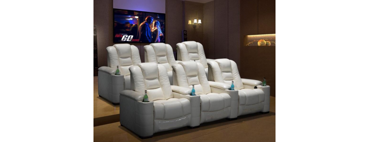 Кресло Реклайнер белое с электроприводом (cinema chair)