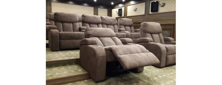 Кресло Реклайнер коричневое с электроприводом (cinema chair)